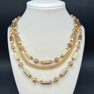 Vintage Triple Strand Gold Tone Necklace Ribbed Textured Mesh Chain Layered
